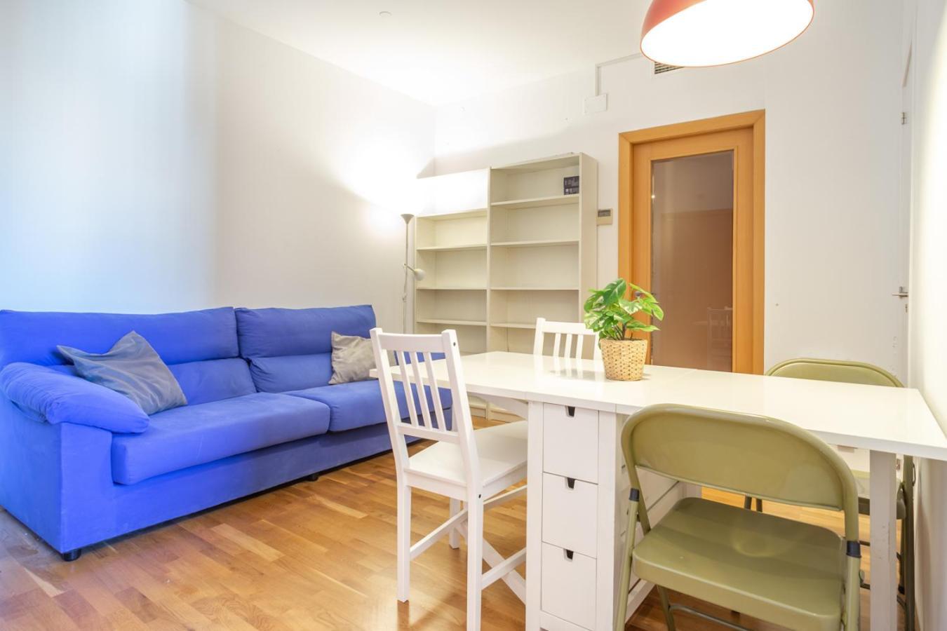 Private Rooms Near Las Ramblas Barcelona Eksteriør billede