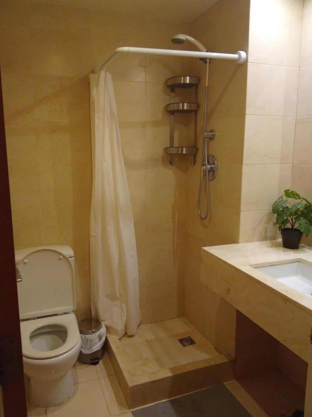 Private Rooms Near Las Ramblas Barcelona Eksteriør billede